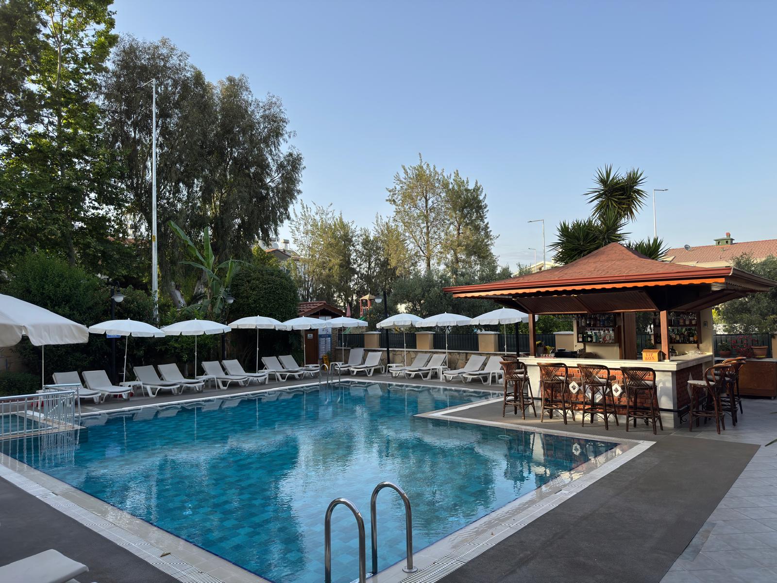 Morning by the pool